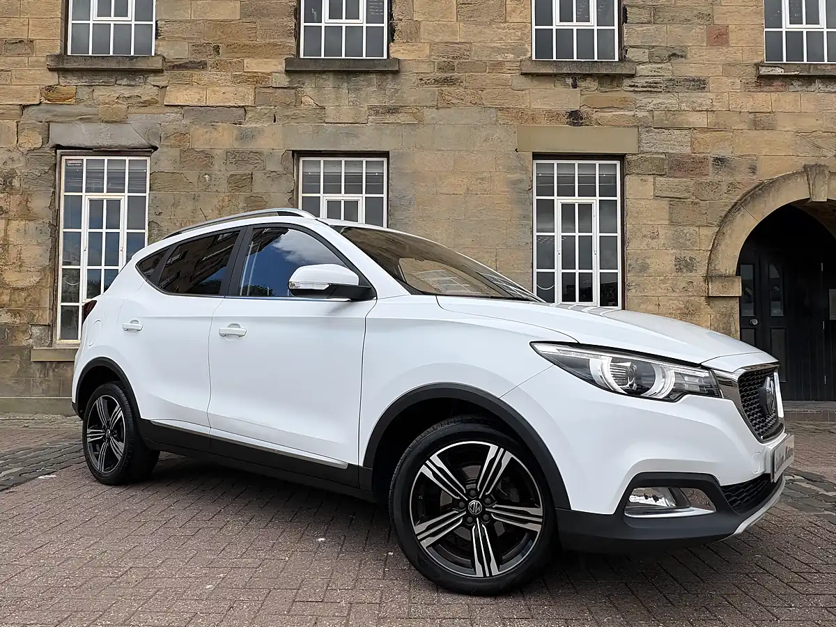 Used 2019 MG Zs Exclusive White - Interior and Exterior details 5