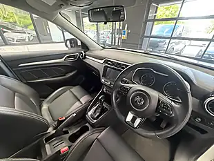 Used 2019 MG Zs Exclusive White - Interior and Exterior details 13