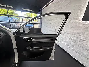 Used 2019 MG Zs Exclusive White - Interior and Exterior details 17