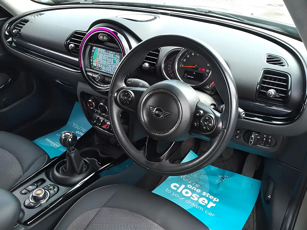 Used 2019 MINI Clubman Cooper Classic Emerald-Grey Metallic - Interior and Exterior details 12