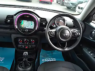 Used 2019 MINI Clubman Cooper Classic Emerald-Grey Metallic - Interior and Exterior details 13