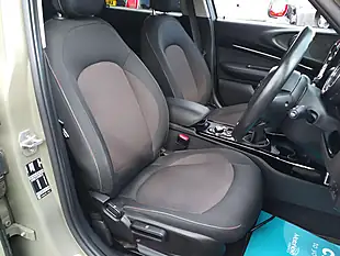 Used 2019 MINI Clubman Cooper Classic Emerald-Grey Metallic - Interior and Exterior details 14