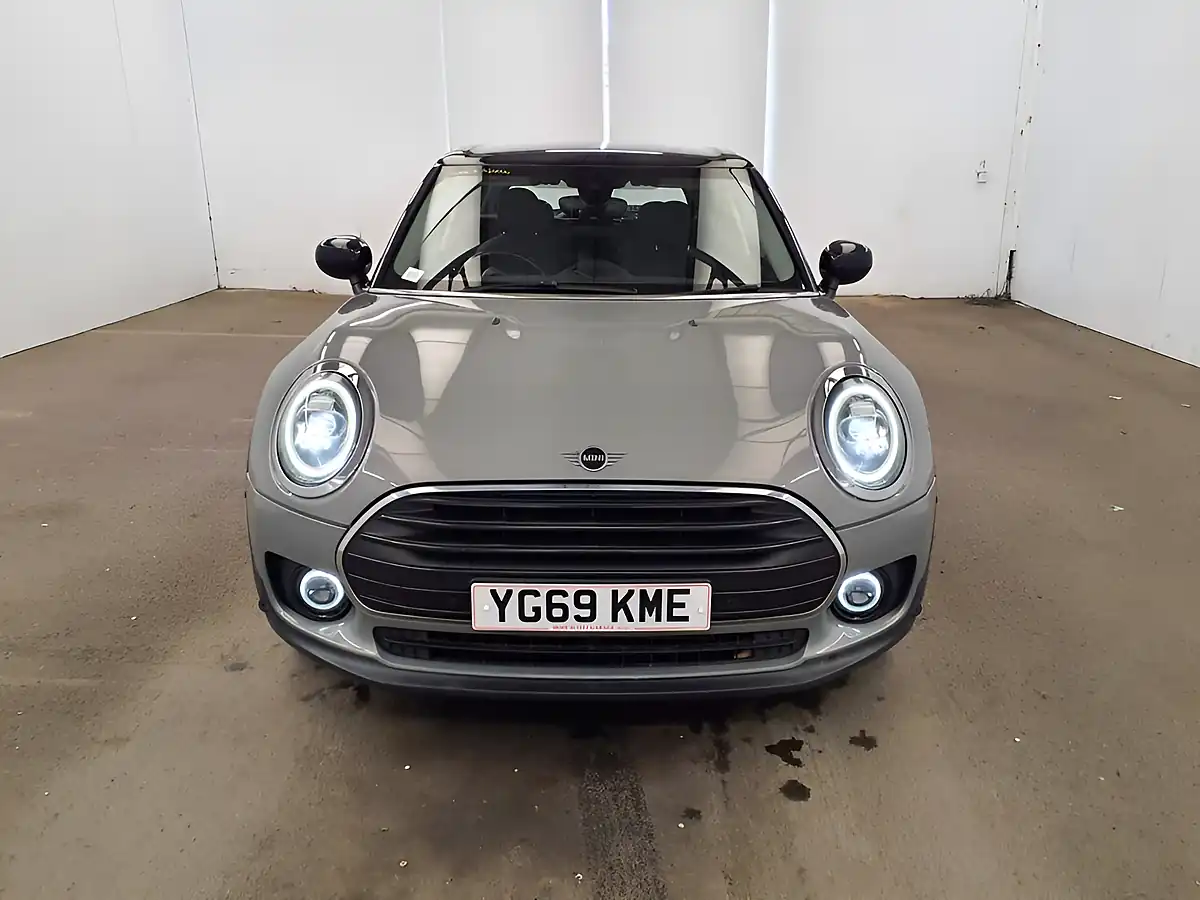 Used 2019 MINI Clubman Cooper Classic Grey - Interior and Exterior details 3