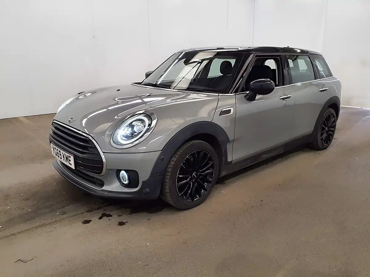 Used 2019 MINI Clubman Cooper Classic Grey - Interior and Exterior details 4