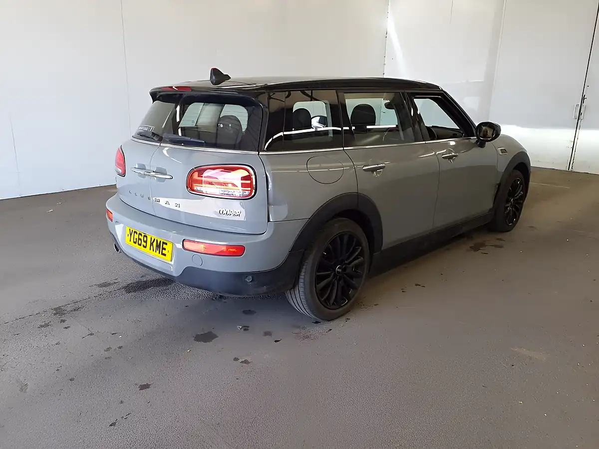 Used 2019 MINI Clubman Cooper Classic Grey - Interior and Exterior details 8