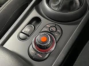 Used 2019 MINI Clubman Cooper Sport White - Interior and Exterior details 2