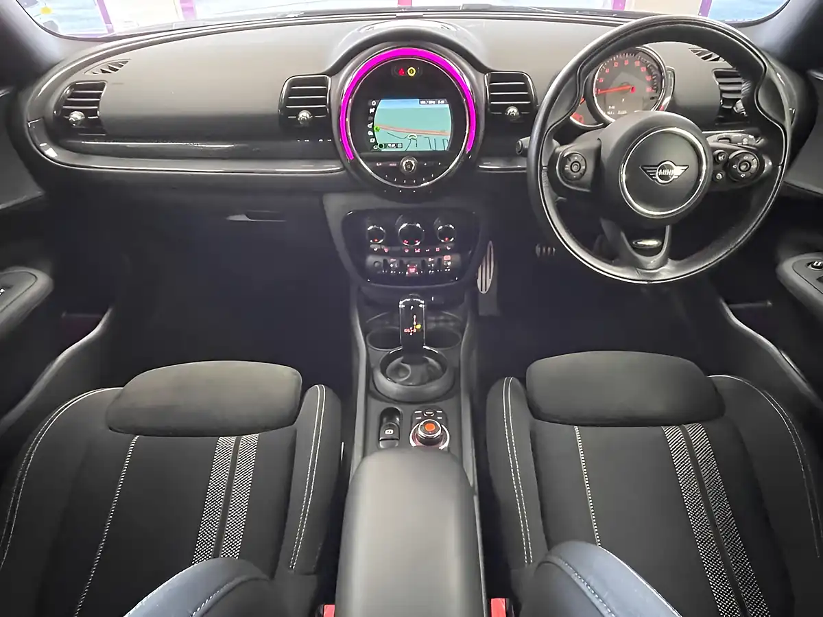 Used 2019 MINI Clubman Cooper Sport White - Interior and Exterior details 4