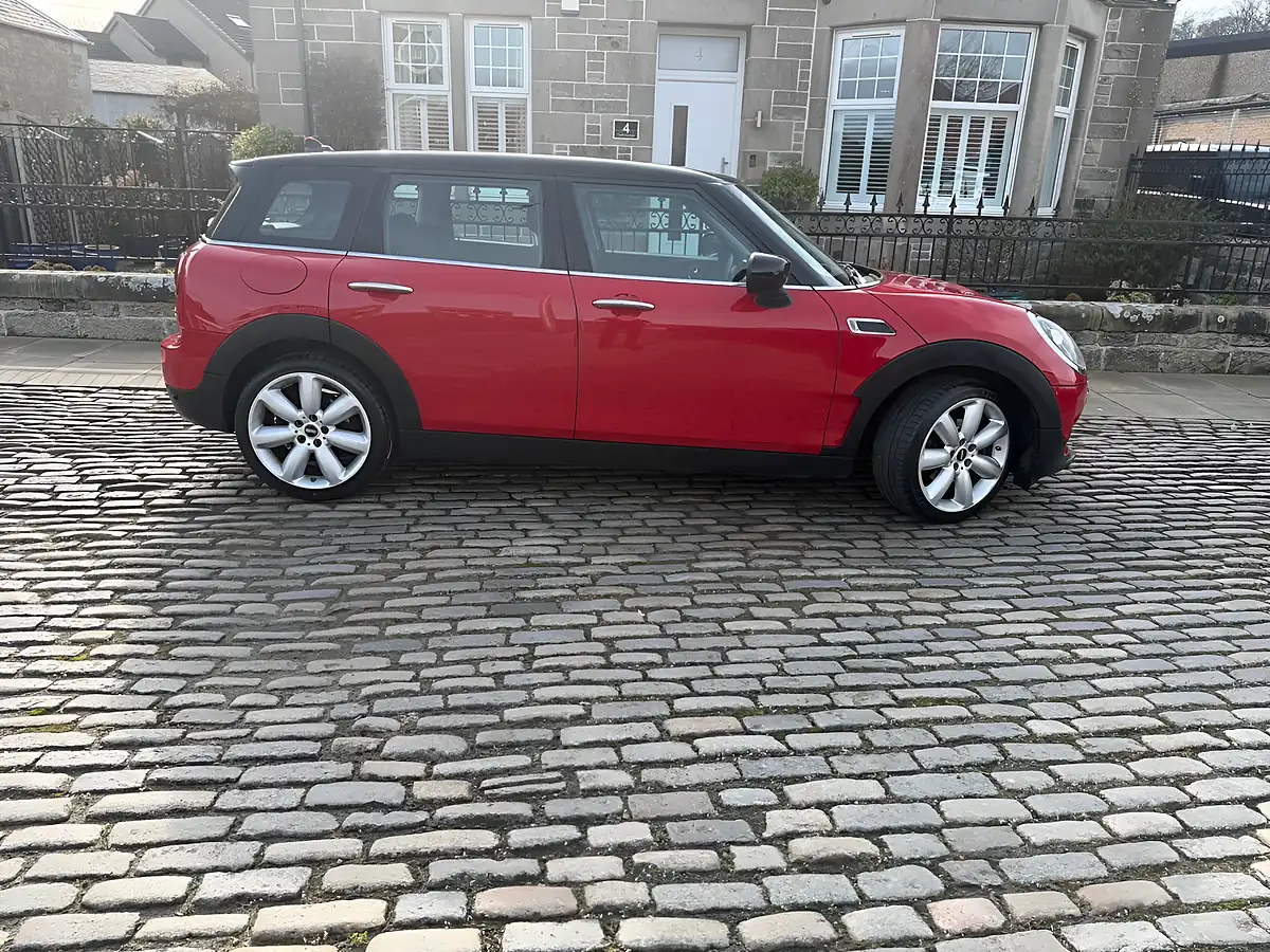 Used 2019 MINI Clubman Exclusive Chilli Red - Interior and Exterior details 13