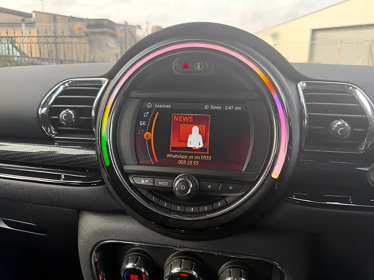 Used 2019 MINI Clubman Exclusive Chilli Red - Interior and Exterior details 19