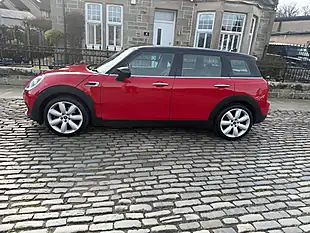 Used 2019 MINI Clubman Exclusive Chilli Red - Interior and Exterior details 5