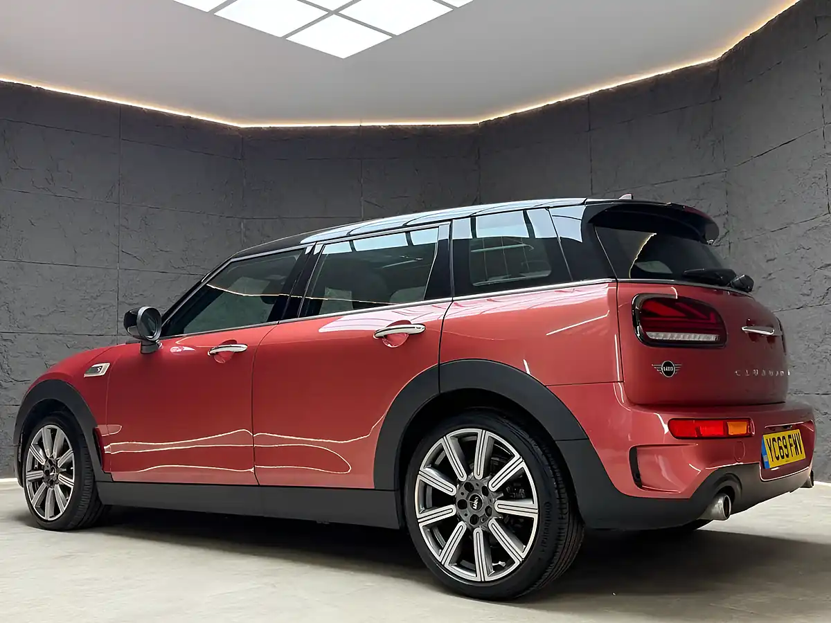 Used 2019 MINI Clubman Exclusive Indian Summer Red - Interior and Exterior details 18