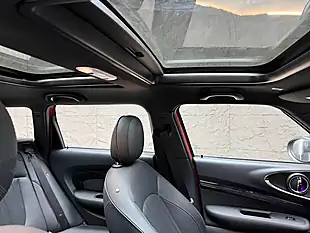 Used 2019 MINI Clubman Exclusive Indian Summer Red - Interior and Exterior details 2
