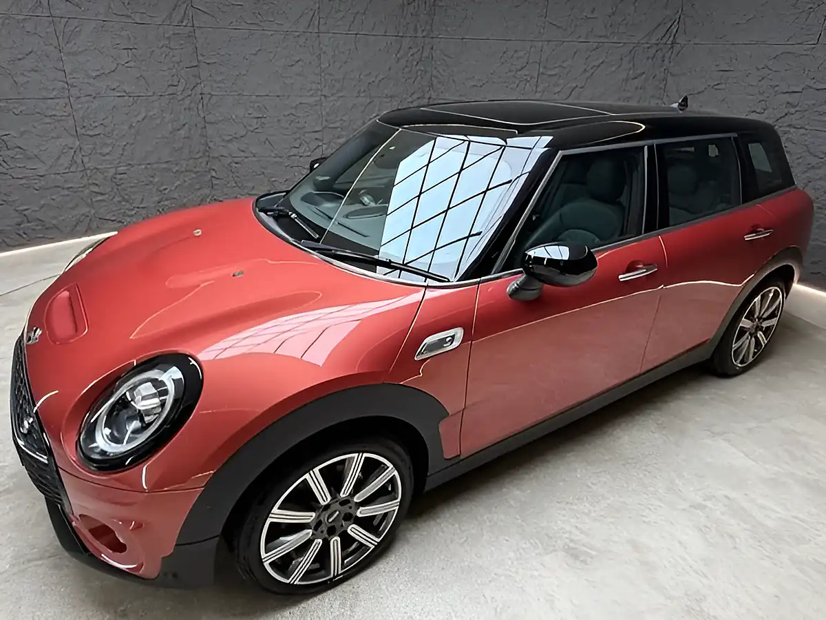 Used 2019 MINI Clubman Exclusive Indian Summer Red - Interior and Exterior details 7