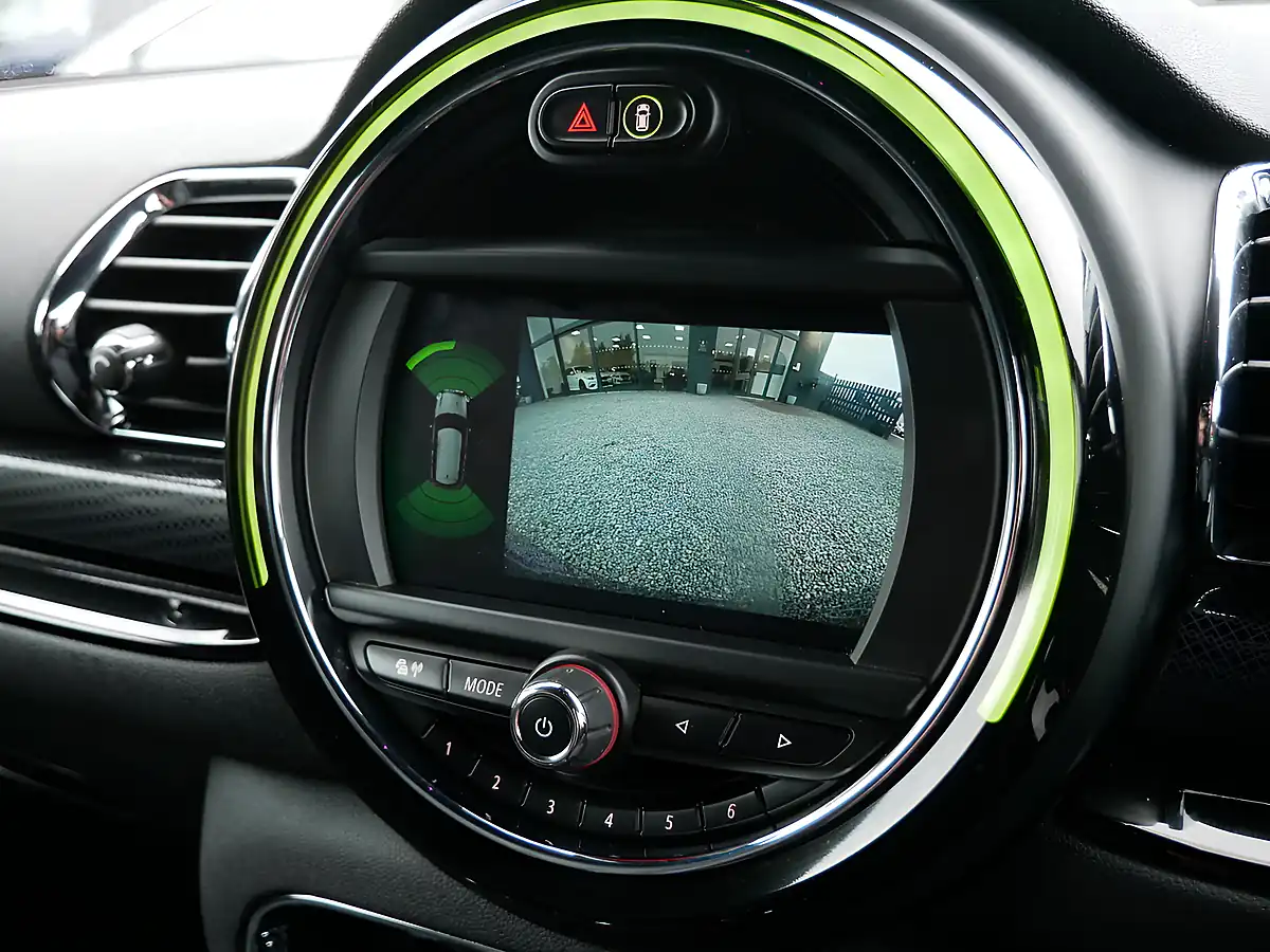 Used 2019 MINI Clubman Exclusive Starlight Blue - Interior and Exterior details 19