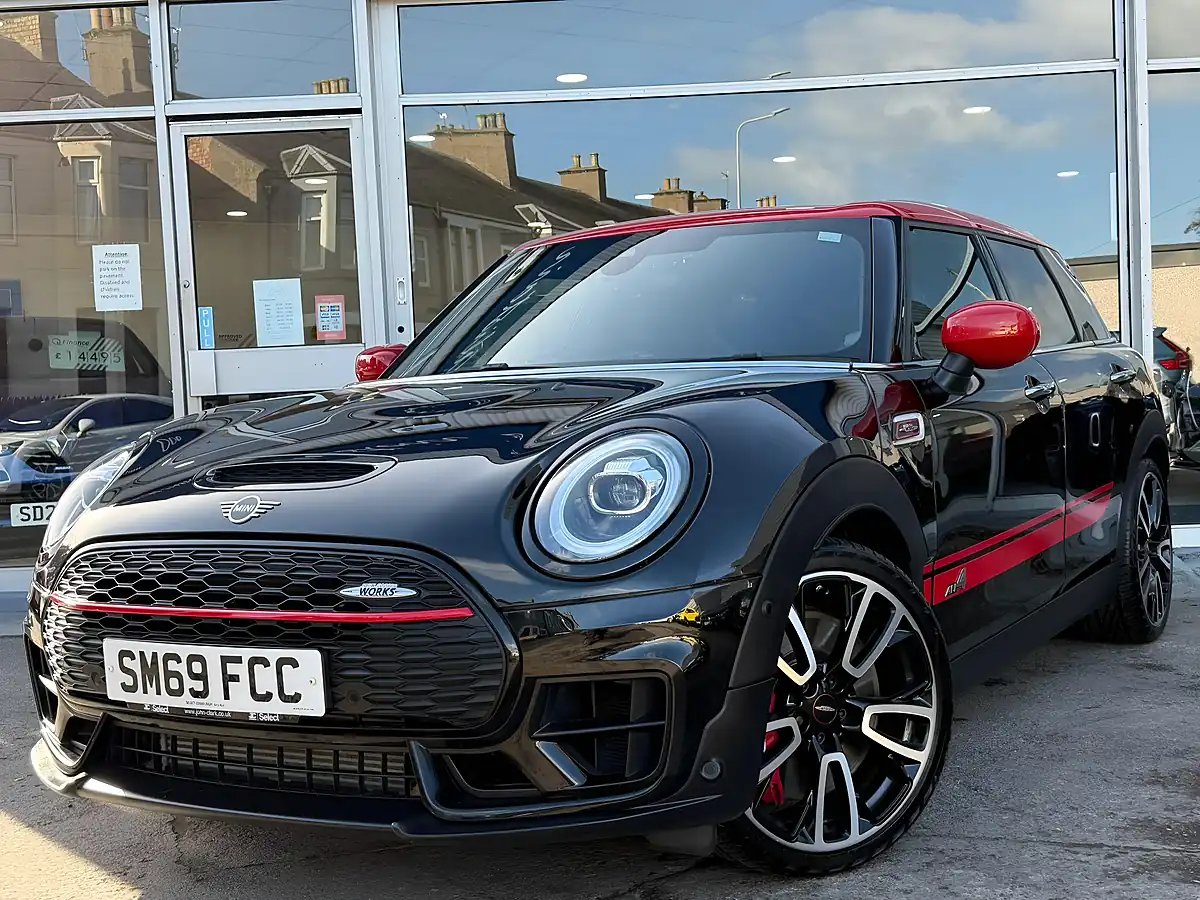 Used 2019 MINI Clubman John Cooper Works Black - Front View