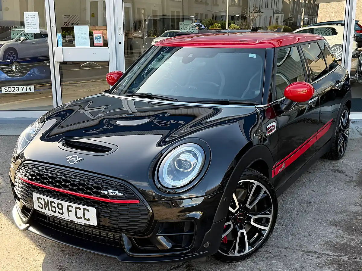 Used 2019 MINI Clubman John Cooper Works Black - Interior and Exterior details 5
