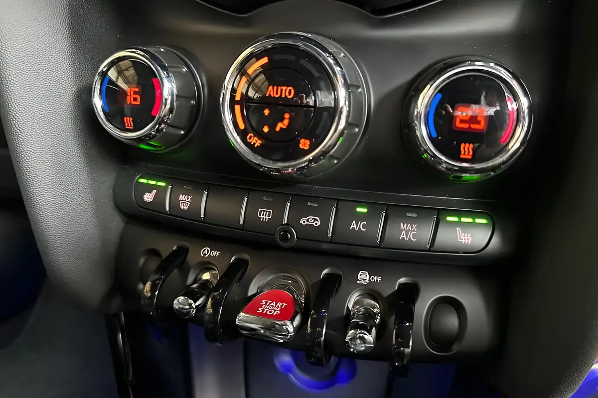 Used 2019 MINI Convertible Cooper Exclusive Caribbean Aqua - Interior and Exterior details 19
