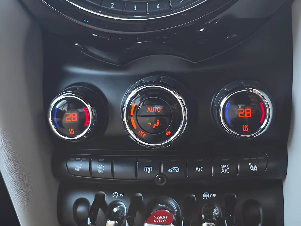 Used 2019 MINI Convertible Cooper Exclusive Caribbean Aqua - Interior and Exterior details 17