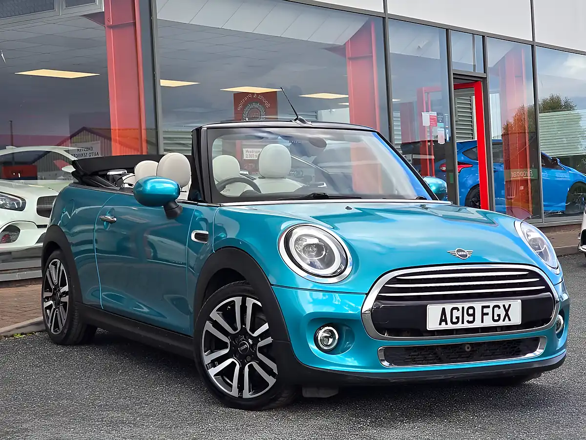 Used 2019 MINI Convertible Cooper Exclusive Caribbean Aqua - Interior and Exterior details 2