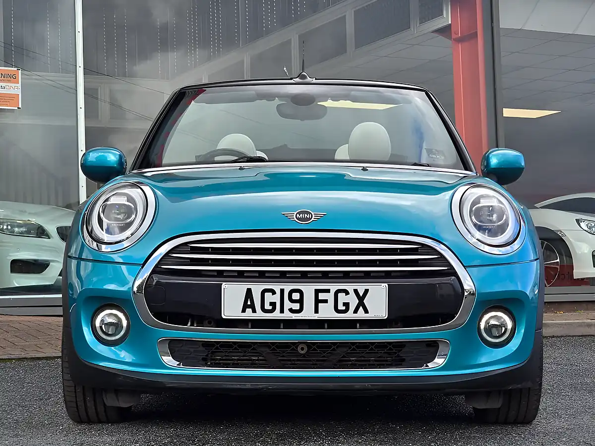 Used 2019 MINI Convertible Cooper Exclusive Caribbean Aqua - Interior and Exterior details 7