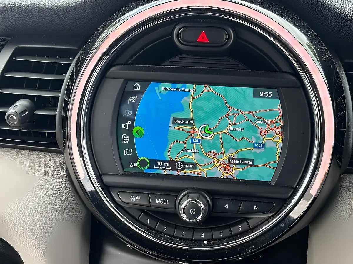 Used 2019 MINI Convertible Cooper Exclusive Chilli Red - Interior and Exterior details 2