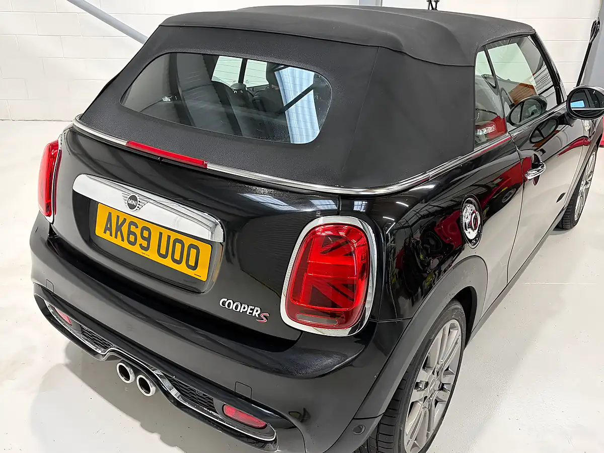 Used 2019 MINI Convertible Exclusive Black - Interior and Exterior details 5