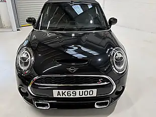 Used 2019 MINI Convertible Exclusive Black - Interior and Exterior details 9