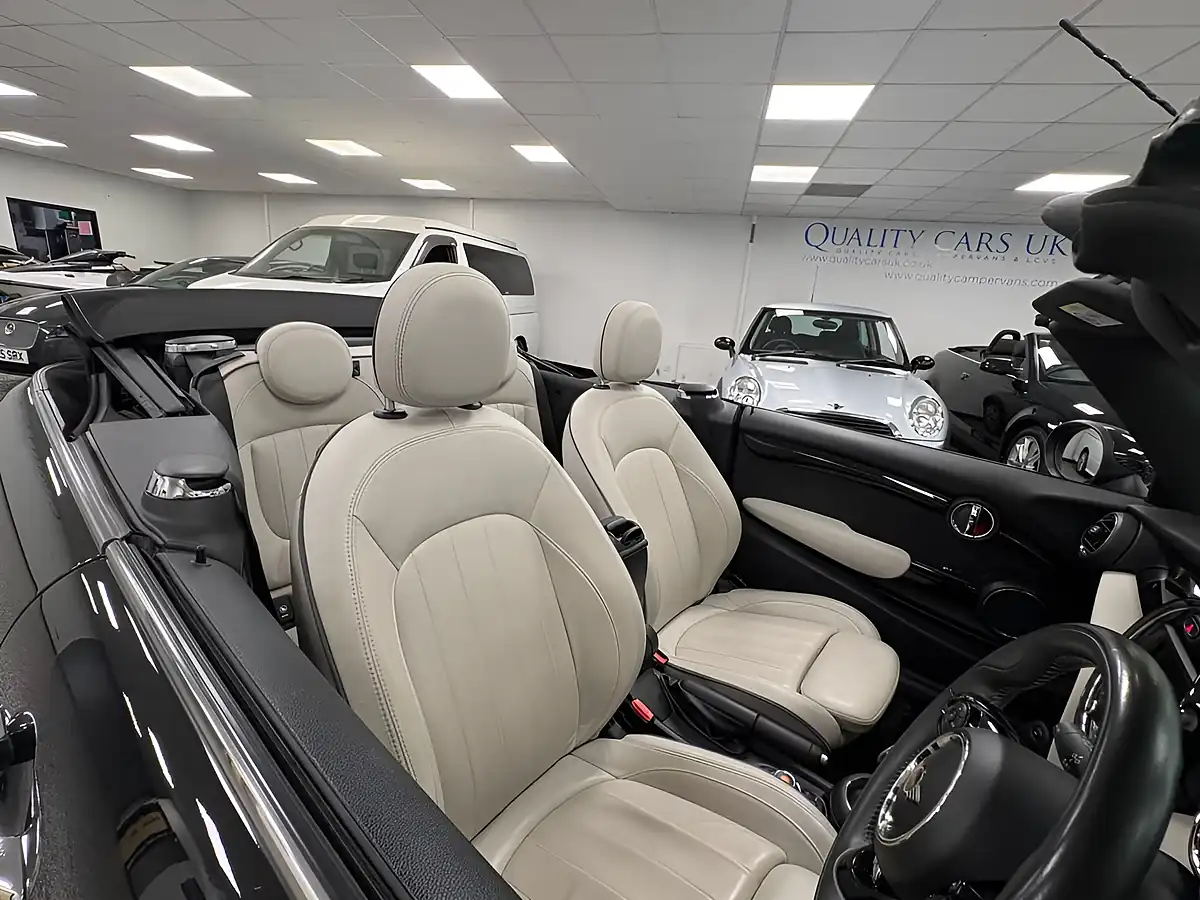 Used 2019 MINI Convertible Exclusive Black - Interior and Exterior details 14