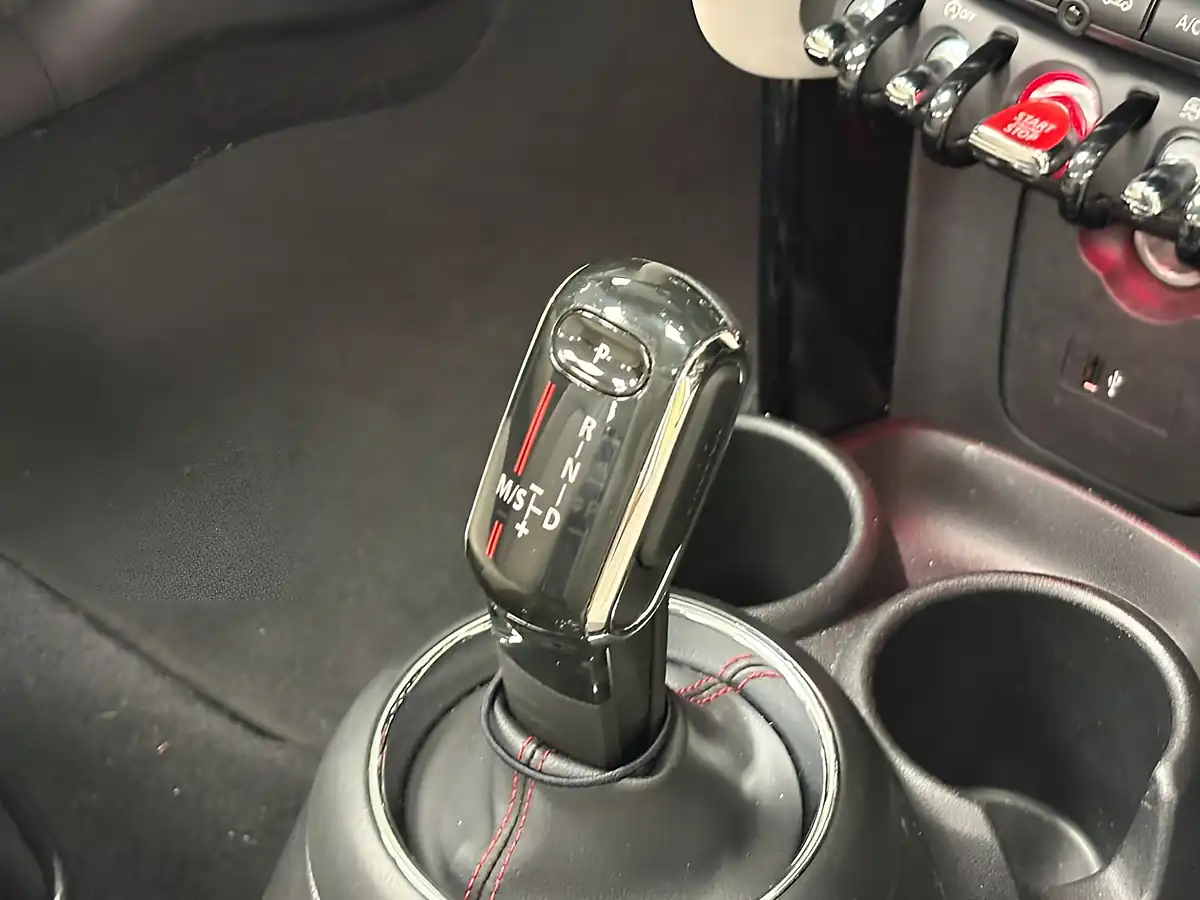 Used 2019 MINI Convertible Exclusive Black - Interior and Exterior details 15
