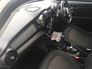 Used 2019 MINI Cooper Classic White - Interior and Exterior details 15