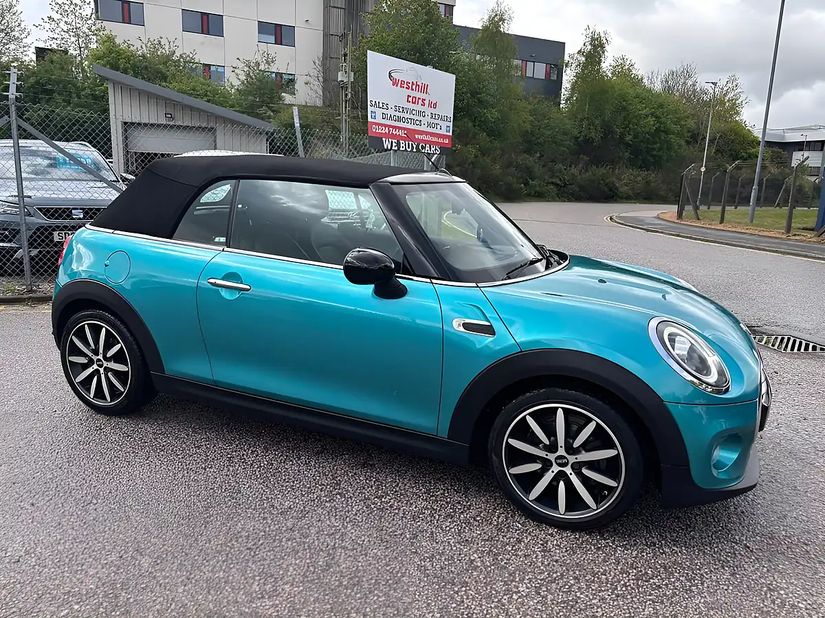 Used 2019 MINI Cooper Exclusive Convertible Caribbean Aqua - Interior and Exterior details 6