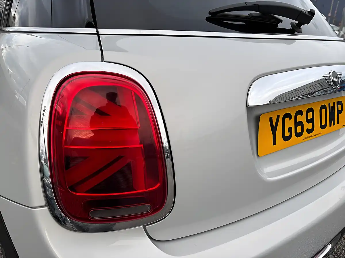 Used 2019 MINI Cooper Exclusive Silver - Interior and Exterior details 16