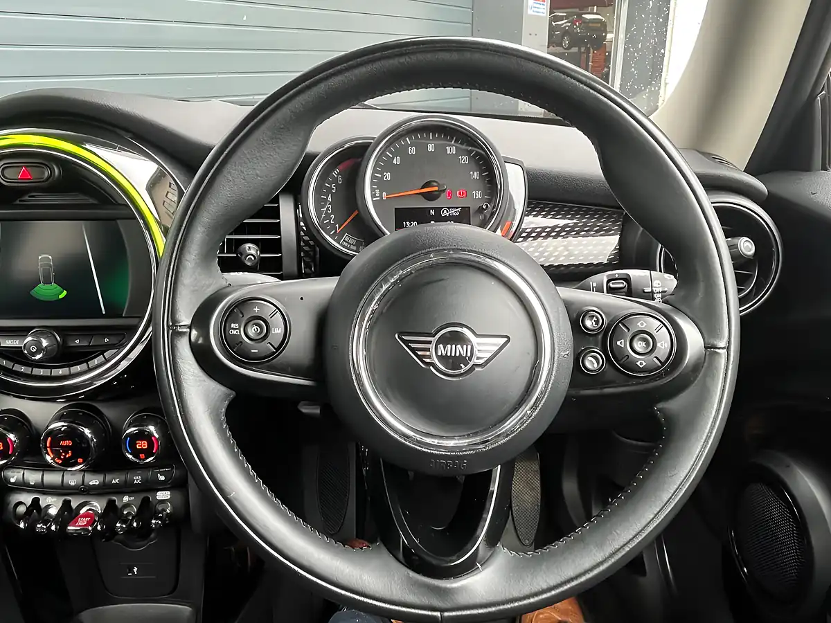 Used 2019 MINI Cooper S Classic Thunder Grey - Interior and Exterior details 13