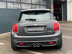 Used 2019 MINI Cooper S Classic Thunder Grey - Interior and Exterior details 4