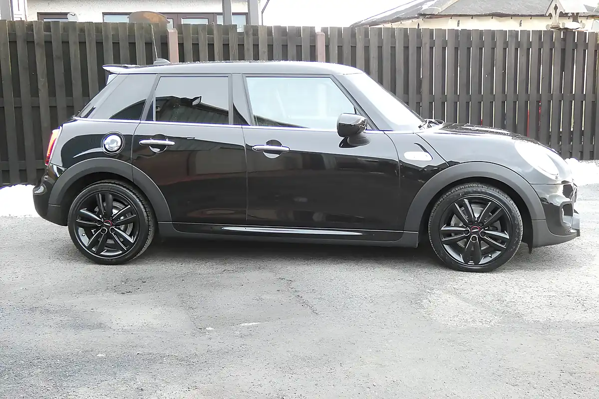 Used 2019 MINI Cooper Sport Midnight Black - Interior and Exterior details 2