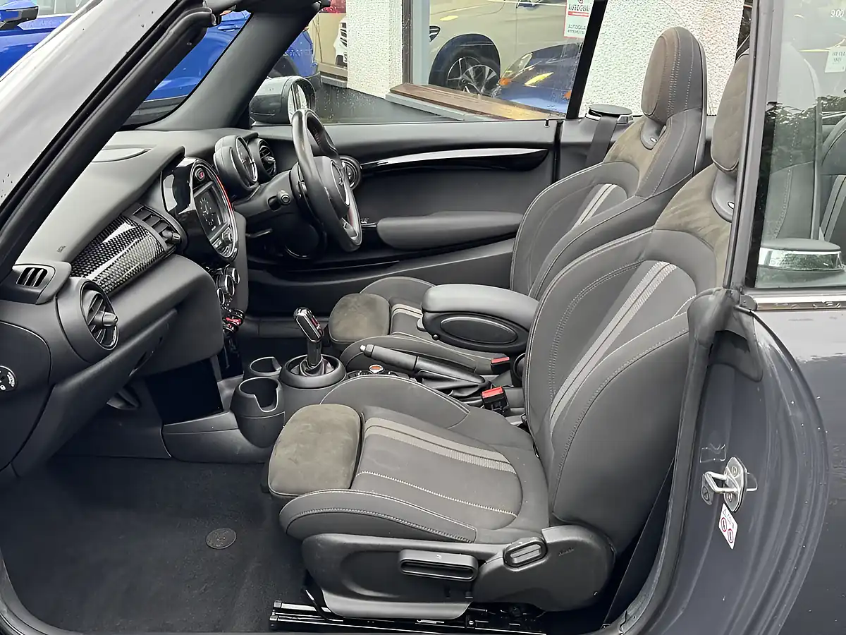 Used 2019 MINI Cooper Sport Thunder Grey - Interior and Exterior details 14