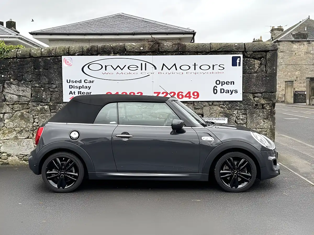 Used 2019 MINI Cooper Sport Thunder Grey - Interior and Exterior details 3
