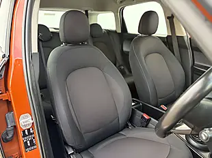 Used 2019 MINI Countryman Classic Chestnut - Interior and Exterior details 11