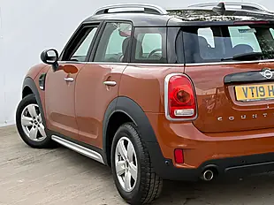 Used 2019 MINI Countryman Classic Chestnut - Interior and Exterior details 16