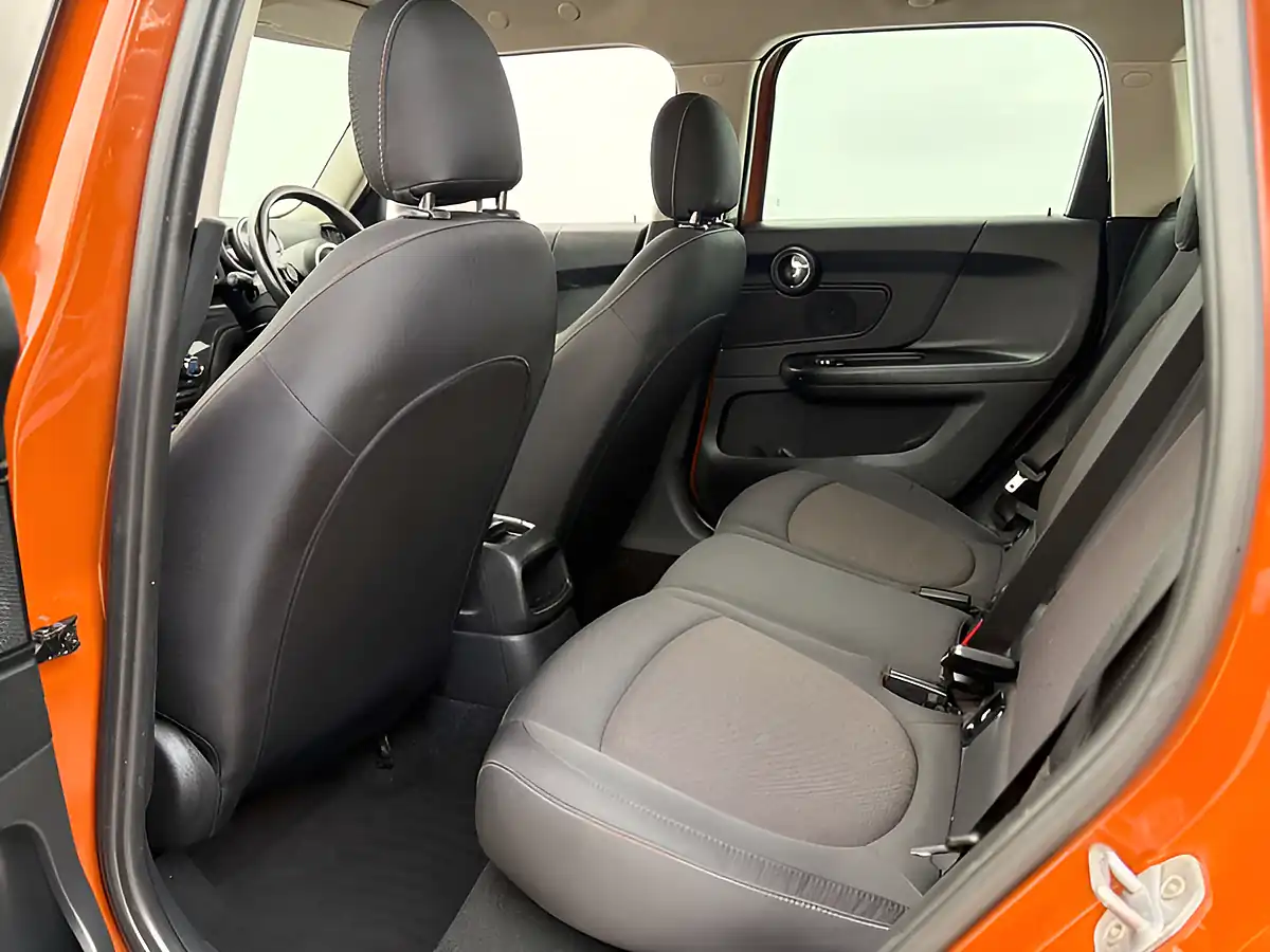 Used 2019 MINI Countryman Classic Chestnut - Interior and Exterior details 19
