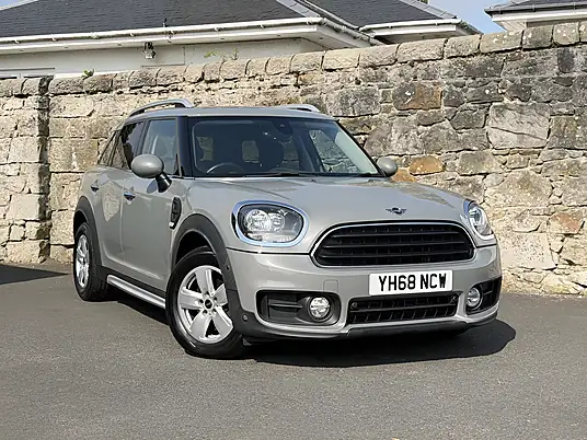 2019 MINI Countryman Cooper D Classic