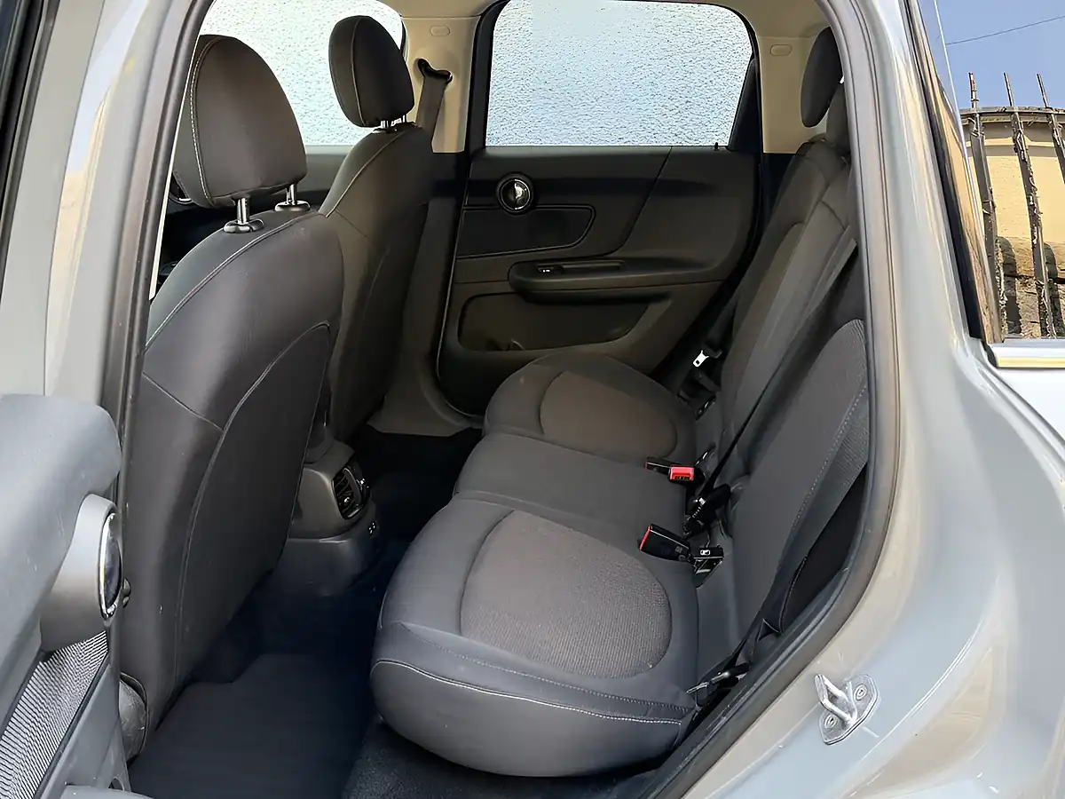 Used 2019 MINI Countryman Classic Grey - Interior and Exterior details 16