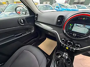 Used 2019 MINI Countryman Classic Silver - Interior and Exterior details 11