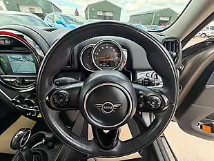 Used 2019 MINI Countryman Classic Silver - Interior and Exterior details 19