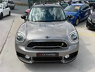 Used 2019 MINI Countryman Classic Silver - Interior and Exterior details 2