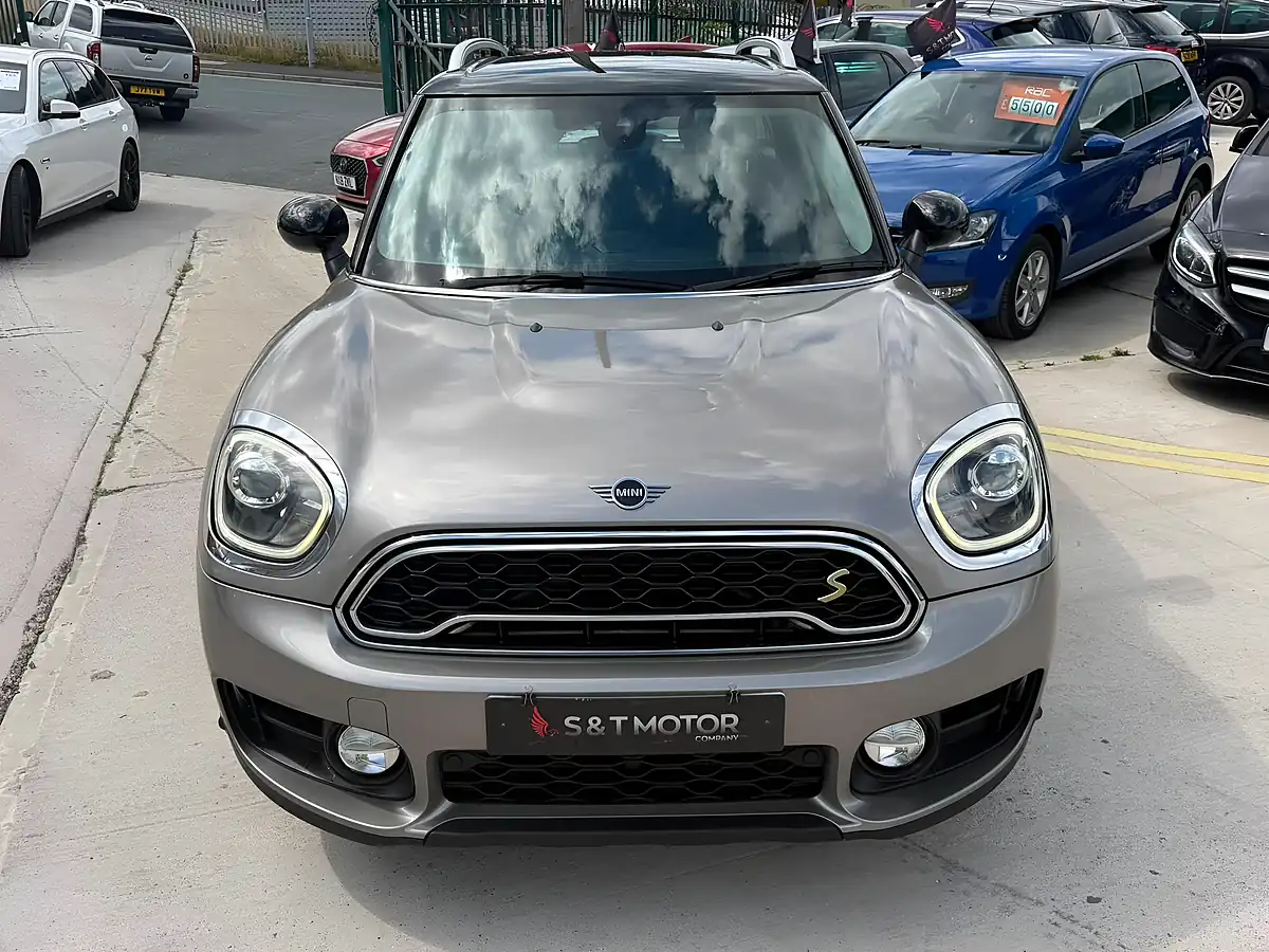 Used 2019 MINI Countryman Classic Silver - Interior and Exterior details 2