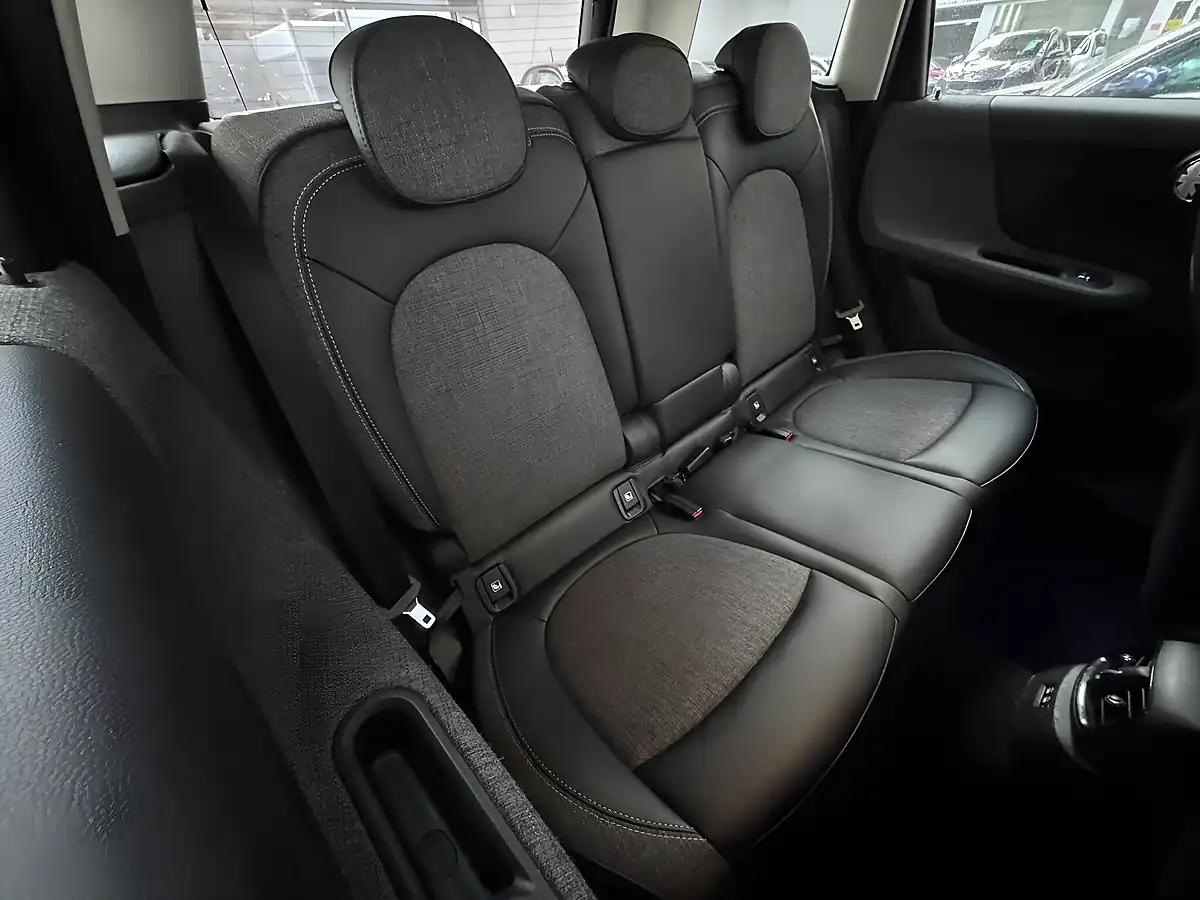Used 2019 MINI Countryman Cooper ALL4 Grey - Interior and Exterior details 11