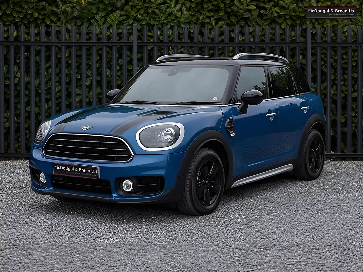 Used 2019 MINI Countryman Cooper Classic Blue - Front View