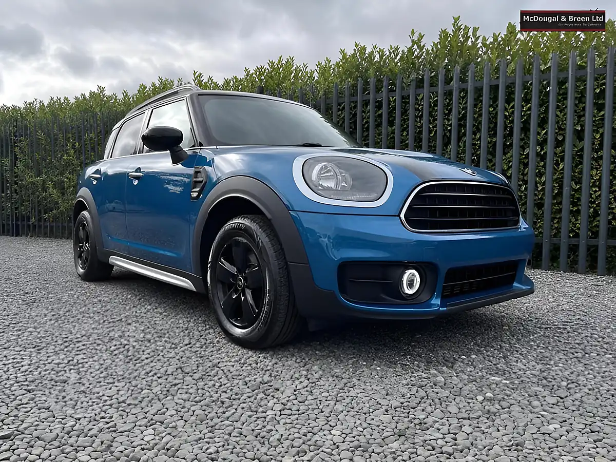 Used 2019 MINI Countryman Cooper Classic Blue - Interior and Exterior details 20