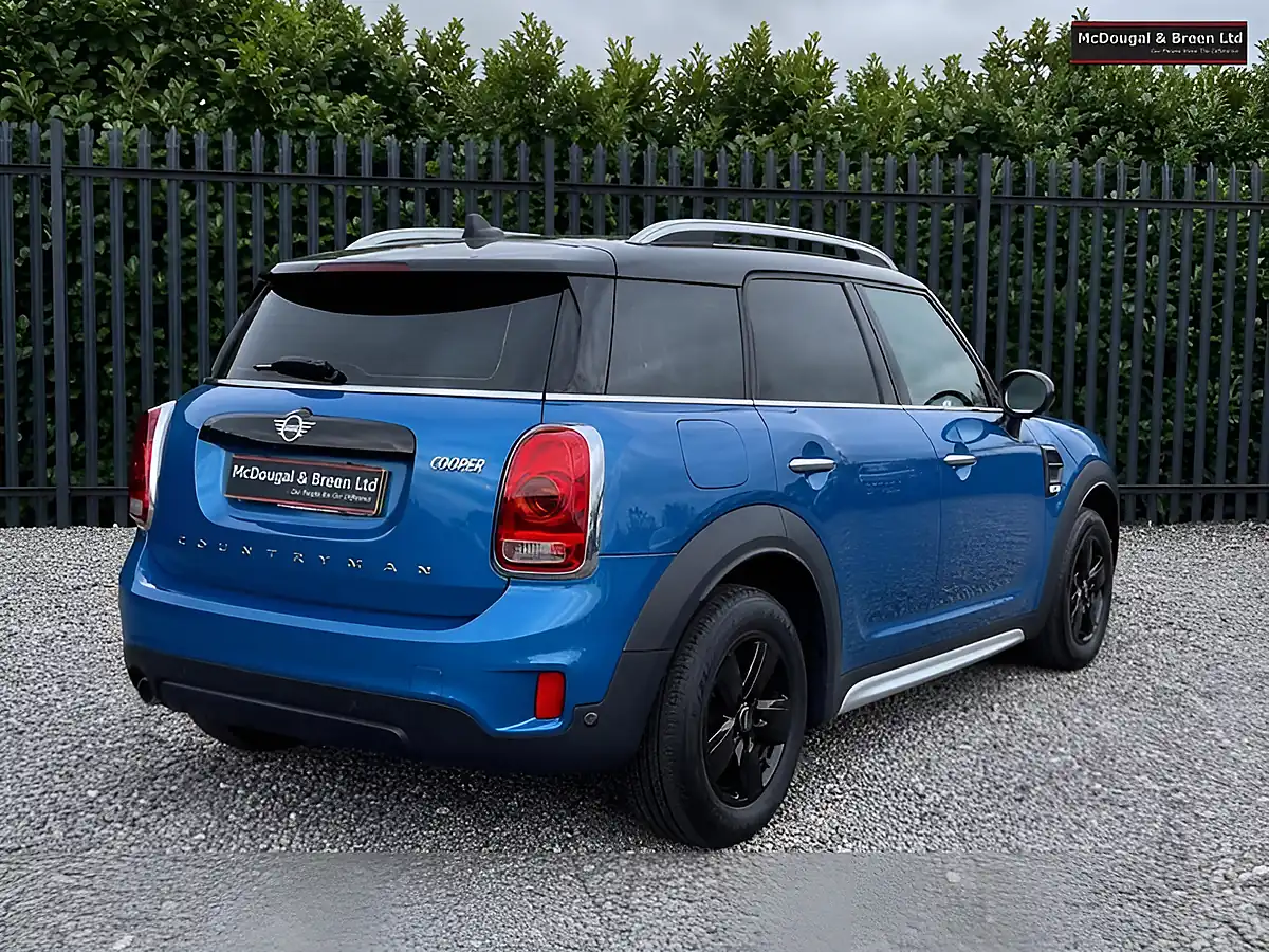 Used 2019 MINI Countryman Cooper Classic Blue - Interior and Exterior details 8